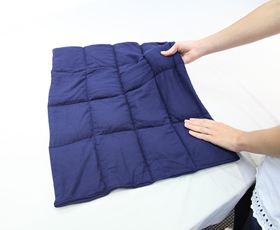 WEIGHTED BLANKET (BLUE/GREEN)