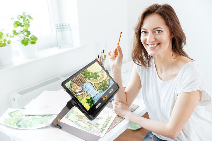 Gently Used Explore 12 Electronic Magnifier