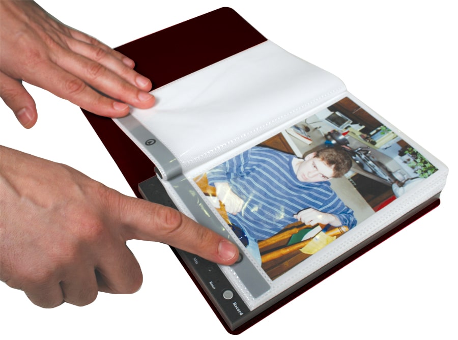 TALKING PHOTO ALBUM