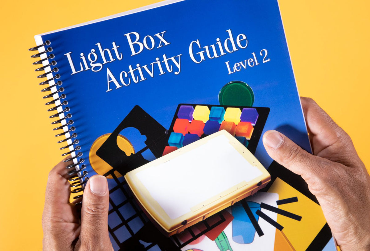 Light Box: Level 2: Activity Guide, Large Print with CD-ROM, English Edition